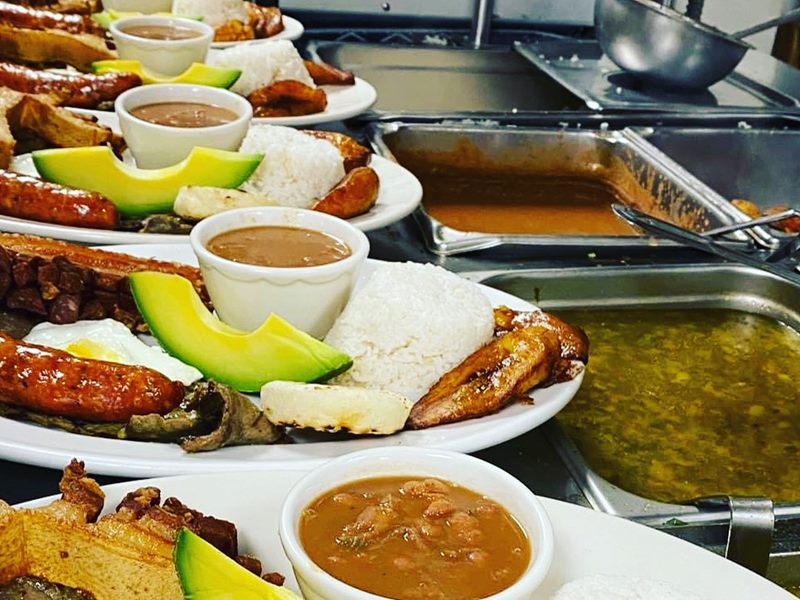 Mi Carreta Restaurant & Bakery food